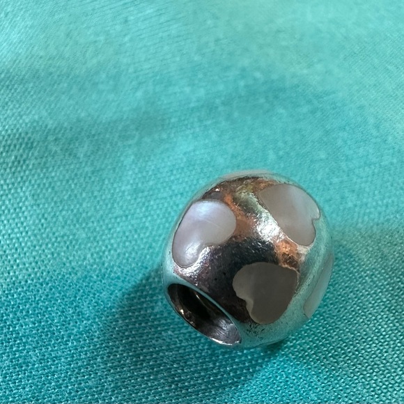 Pandora Silver Heart Charm - Picture 2 of 5